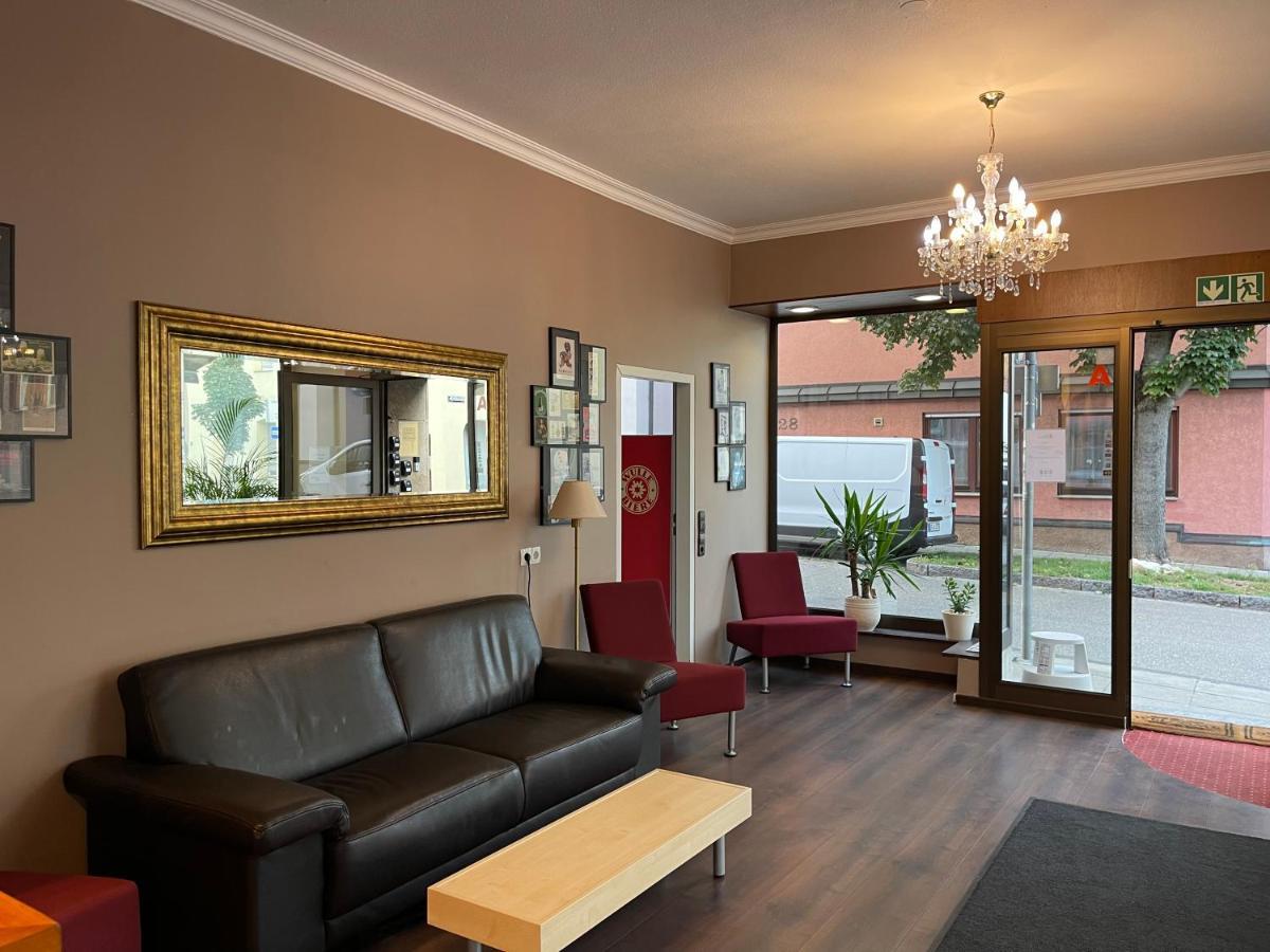 Hafner Self Check-in Anytime 3* Stoccarda
