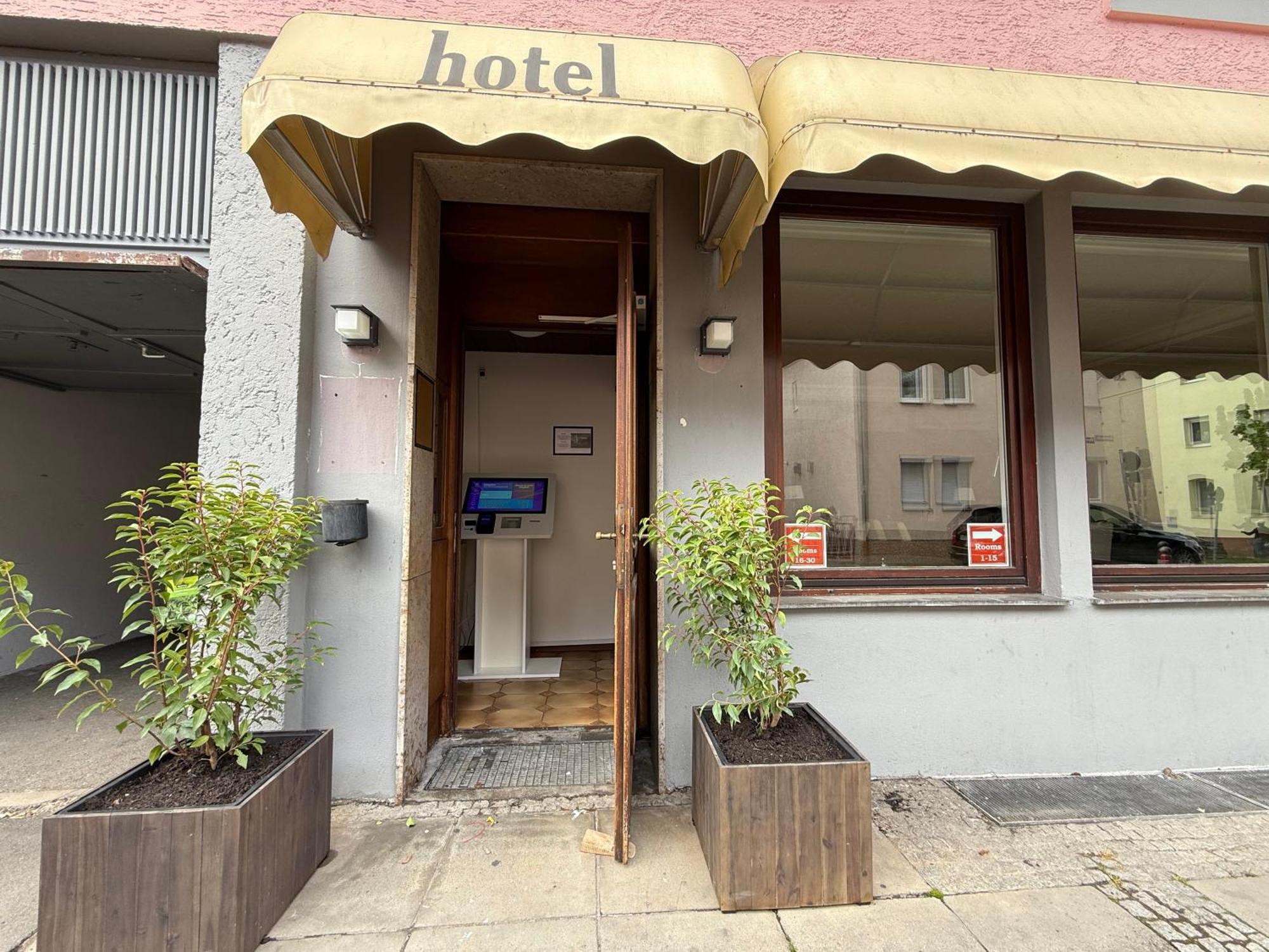 Hafner Hotel- -self Check-in Hotel Stuttgart